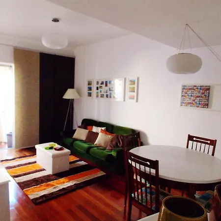 The Hilltop Apartament Lizbona